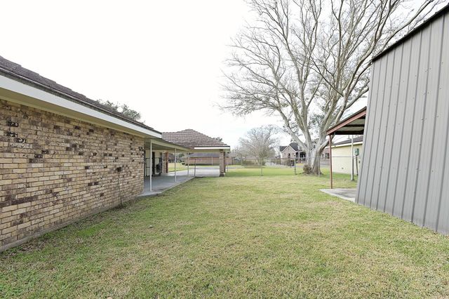 304 Winder Rd, Thibodaux, LA 70301