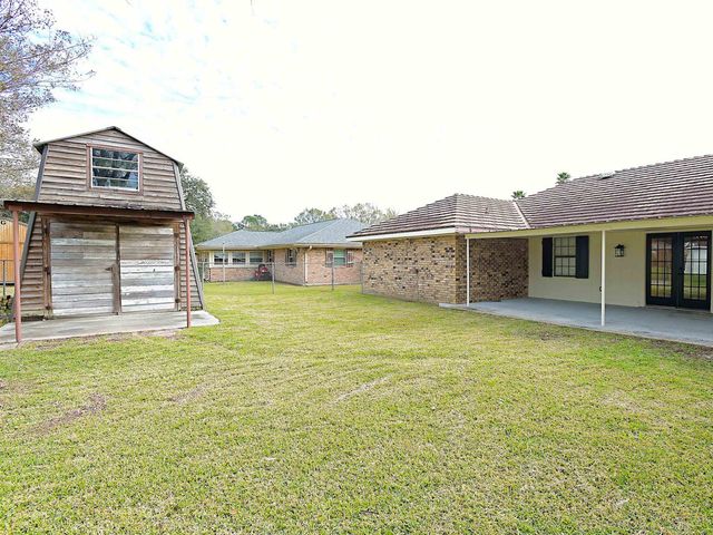 304 Winder Rd, Thibodaux, LA 70301