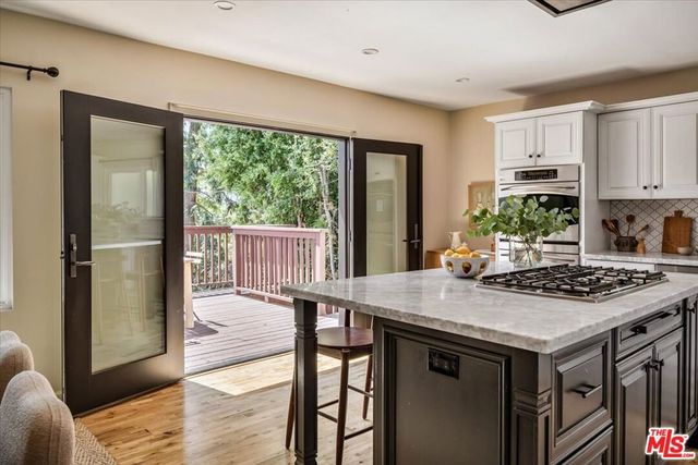 5166 High Crest Avenue, Los Angeles, CA 90041