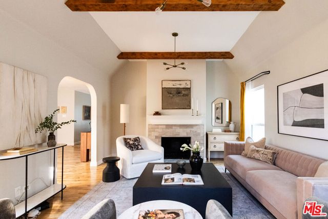 5166 High Crest Avenue, Los Angeles, CA 90041