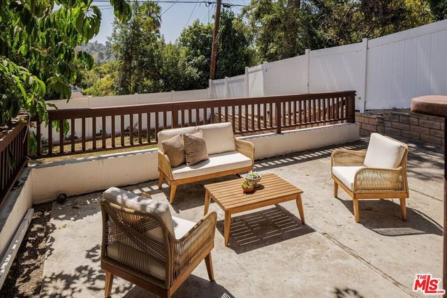 5166 High Crest Avenue, Los Angeles, CA 90041