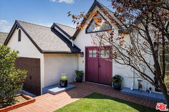 5166 High Crest Avenue, Los Angeles, CA 90041