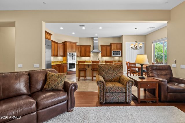 26216 N 56TH Drive N, Phoenix, AZ 85083