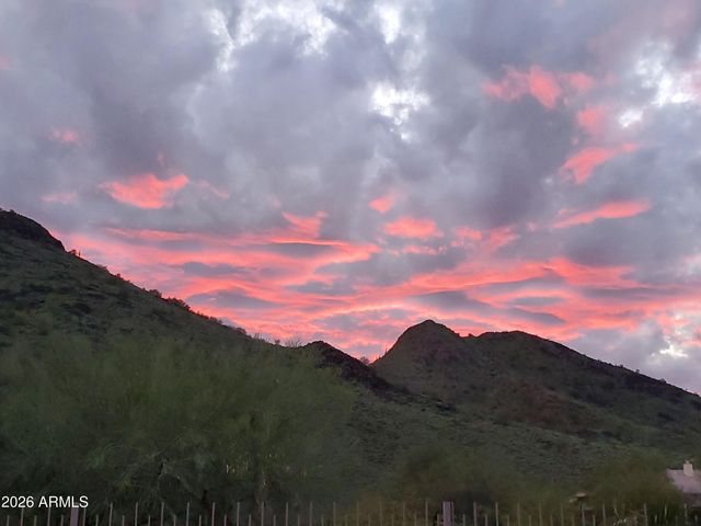 26216 N 56TH Drive N, Phoenix, AZ 85083