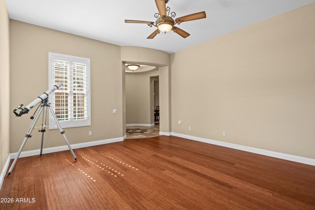 26216 N 56TH Drive N, Phoenix, AZ 85083