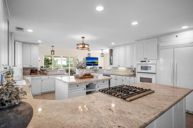 1680 Winding Oak Ln, El Dorado Hills, CA 95762