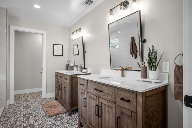 1680 Winding Oak Ln, El Dorado Hills, CA 95762