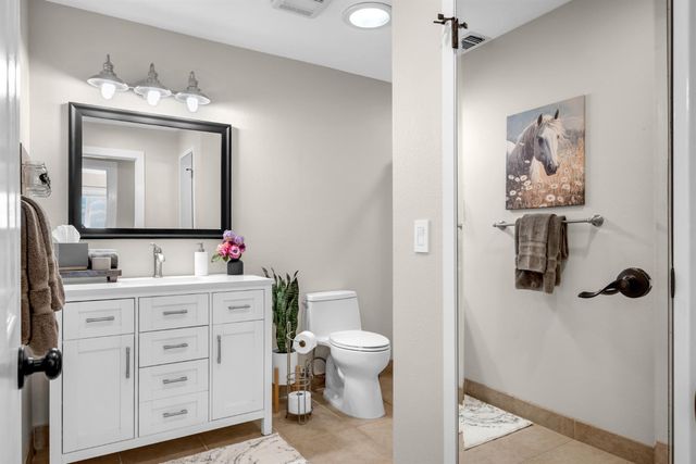 1680 Winding Oak Ln, El Dorado Hills, CA 95762