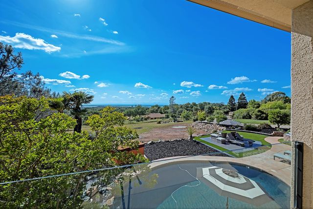 1680 Winding Oak Ln, El Dorado Hills, CA 95762
