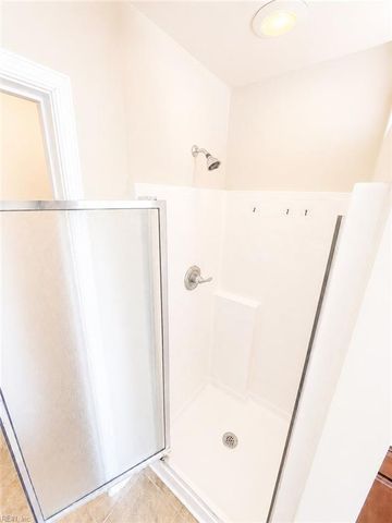 29 Frazier CT, Hampton, VA 23666