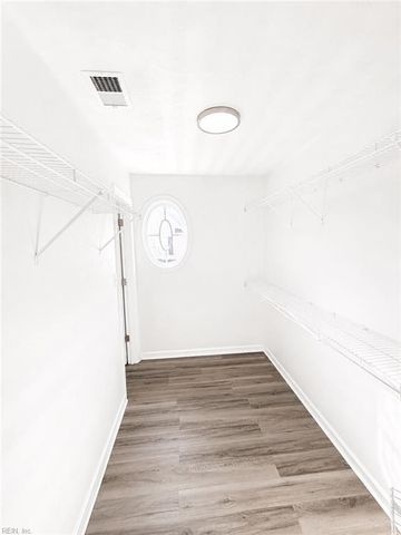 29 Frazier CT, Hampton, VA 23666