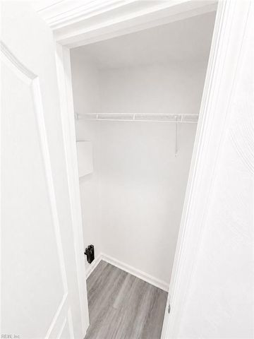 29 Frazier CT, Hampton, VA 23666