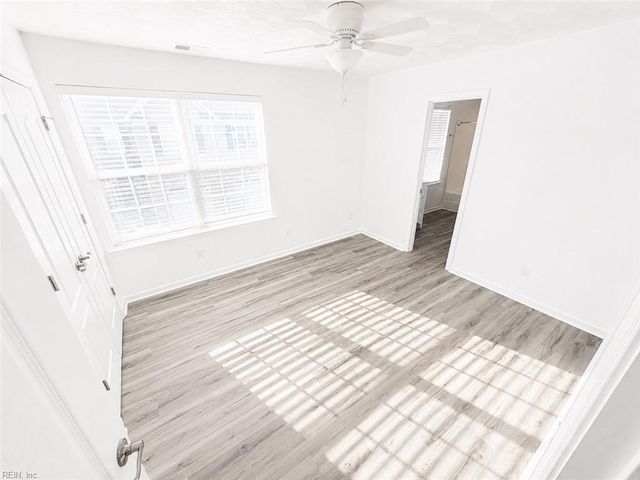 29 Frazier CT, Hampton, VA 23666