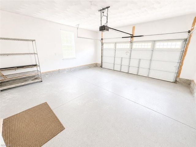 29 Frazier CT, Hampton, VA 23666