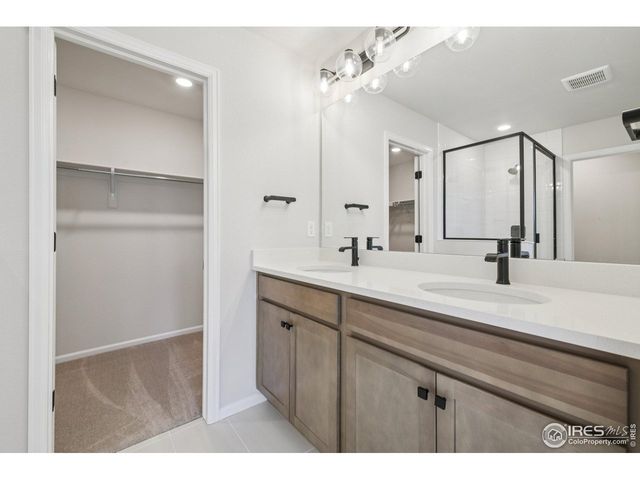 8777 Whiteclover St, Littleton, CO 80125