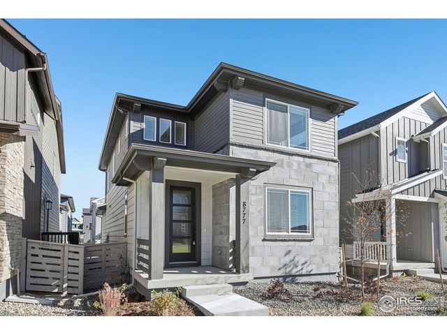 8777 Whiteclover St, Littleton, CO 80125