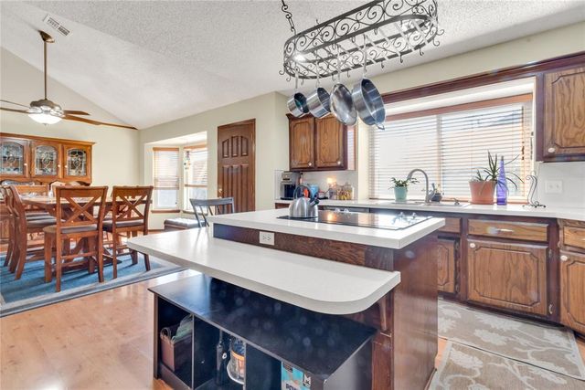 1112 Walnut Court, Moore, OK 73160