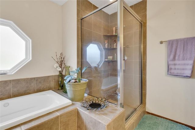 1112 Walnut Court, Moore, OK 73160