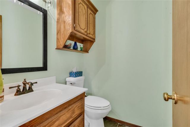 1112 Walnut Court, Moore, OK 73160