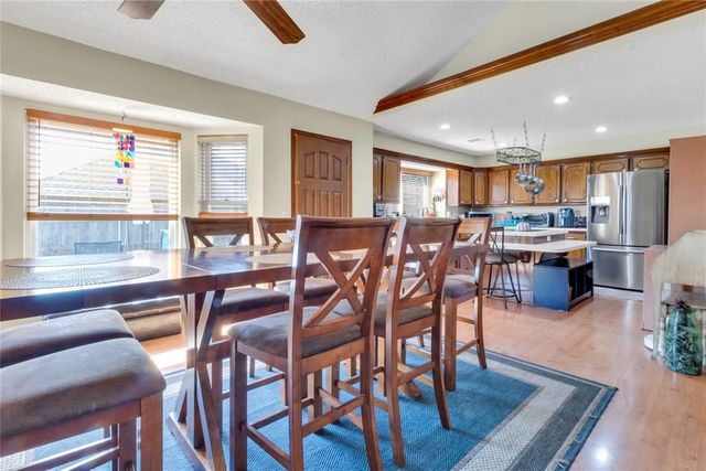 1112 Walnut Court, Moore, OK 73160