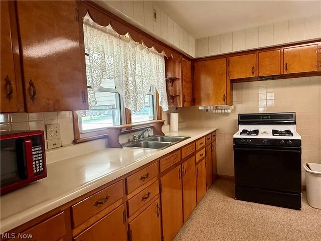 2625 Hugh Street, Parkersburg, WV 26101