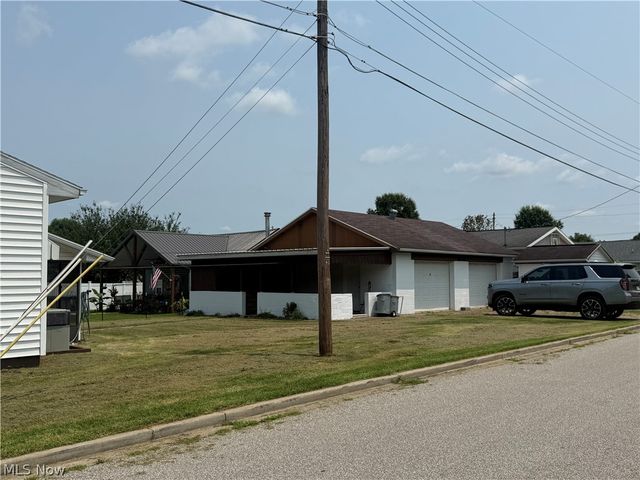 2625 Hugh Street, Parkersburg, WV 26101