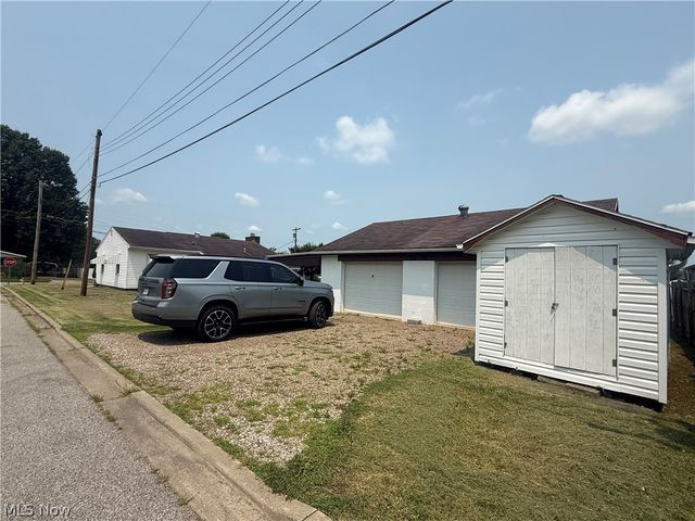 2625 Hugh Street, Parkersburg, WV 26101