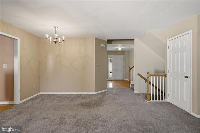 1314 LINDENWOOD LN, Easton, PA 18040