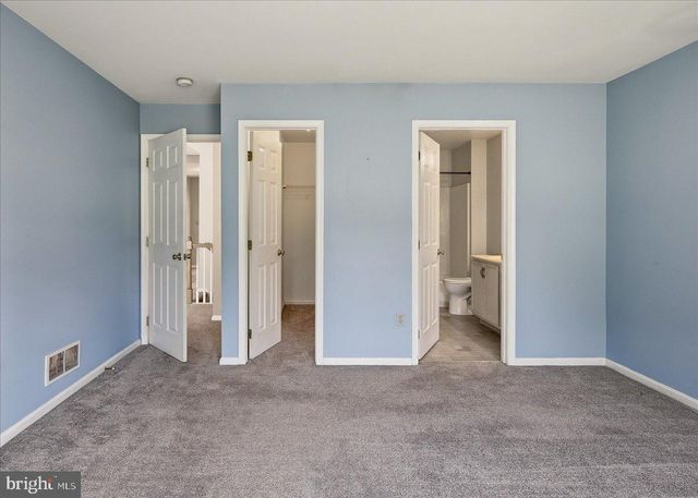 1314 LINDENWOOD LN, Easton, PA 18040