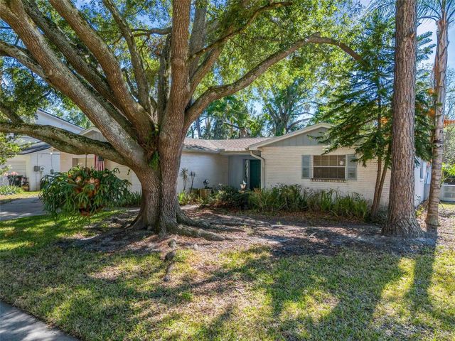 12712 SEBRING BOULEVARD, Tampa, FL 33618