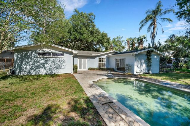 12712 SEBRING BOULEVARD, Tampa, FL 33618