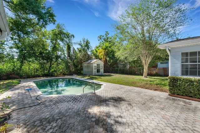 12712 SEBRING BOULEVARD, Tampa, FL 33618