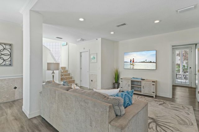 4835 Ocean Boulevard, Destin, FL 32541