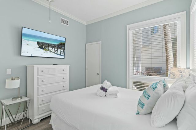 4835 Ocean Boulevard, Destin, FL 32541
