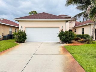 26527 Robin WAY, Bonita Springs, FL 34135