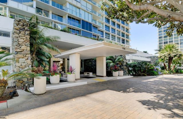 1760 Avenida del Mundo 510, Coronado, CA 92118