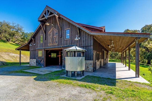 2843 Wright Ranch Ln, Healdsburg, CA 95448