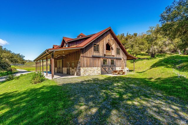 2843 Wright Ranch Ln, Healdsburg, CA 95448