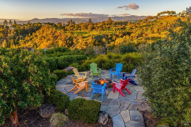 2843 Wright Ranch Ln, Healdsburg, CA 95448