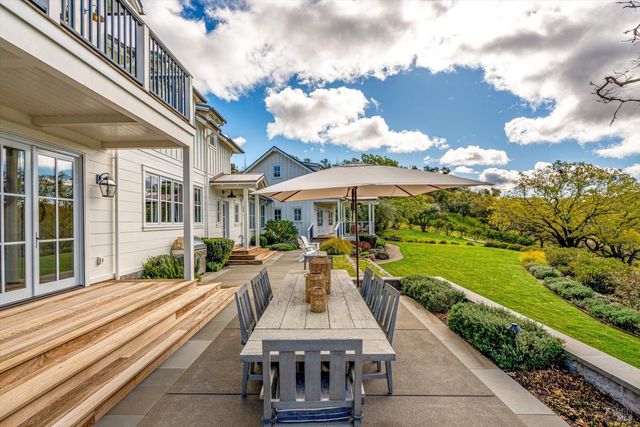 2843 Wright Ranch Ln, Healdsburg, CA 95448