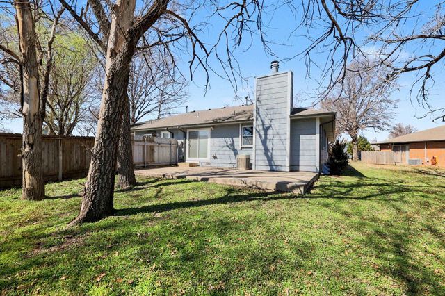 3716 N Athenian Ct, Wichita, KS 67204