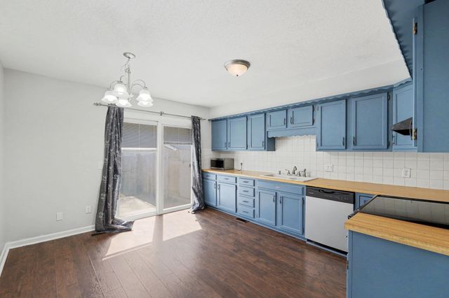 3716 N Athenian Ct, Wichita, KS 67204