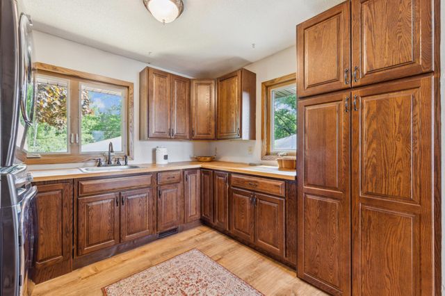1904 N Ham Lake Drive NE, Ham Lake, MN 55304