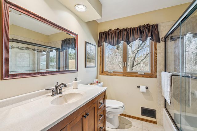 1904 N Ham Lake Drive NE, Ham Lake, MN 55304