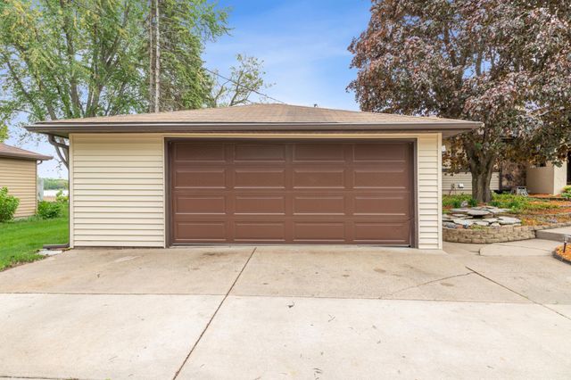 1904 N Ham Lake Drive NE, Ham Lake, MN 55304