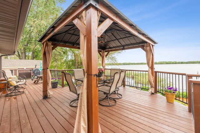1904 N Ham Lake Drive NE, Ham Lake, MN 55304