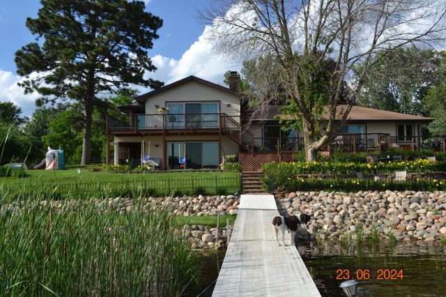 1904 N Ham Lake Drive NE, Ham Lake, MN 55304