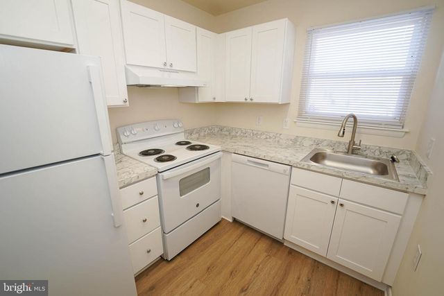 734 HEMLOCK ST, Salisbury, MD 21804