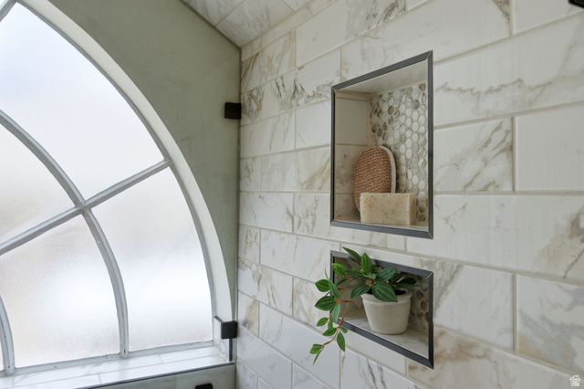 186 M ST, Salt Lake City, UT 84103