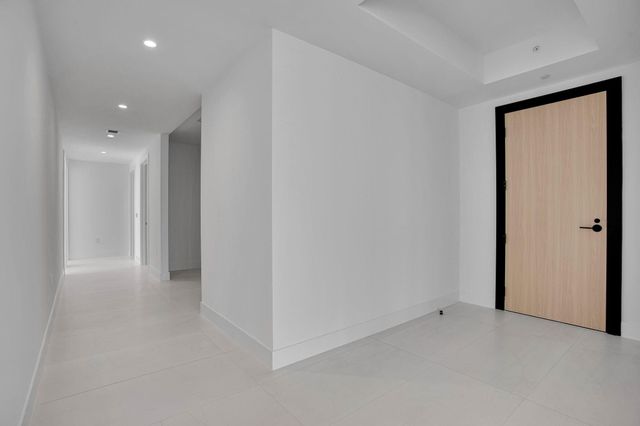 151 N Seabreeze Blv E-2501, Fort Lauderdale, FL 33304